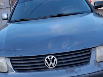 Авто Volkswagen Passat Sedan 2000 № 8252919