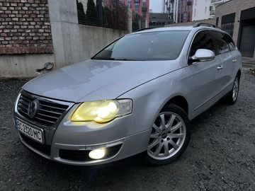 Авто Volkswagen Passat Variant 2006 № 8252925