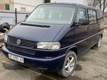 Авто Volkswagen Transporter 2002 № 8252946