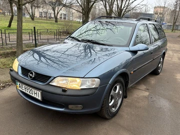 Авто Opel Vectra 1998 № 8253019