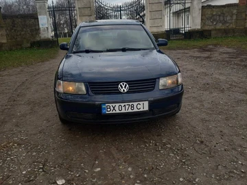 Авто Volkswagen Passat Sedan 2000 № 8253173