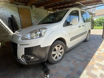 Авто Peugeot Partner 2014 № 8253182