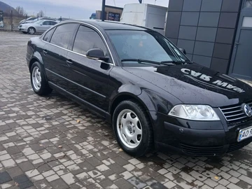 Авто Volkswagen Passat Sedan 2004 № 8253208
