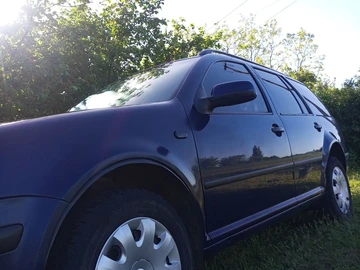 Авто Volkswagen Golf 1999 № 8253301