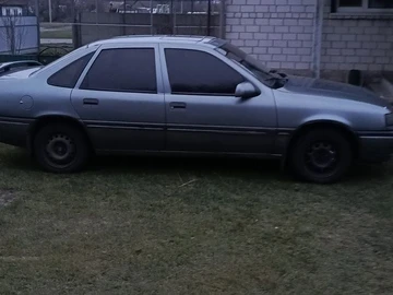 Авто Opel Vectra 1989 № 8253313