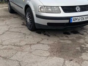 Авто Volkswagen Passat Sedan 1998 № 8253412