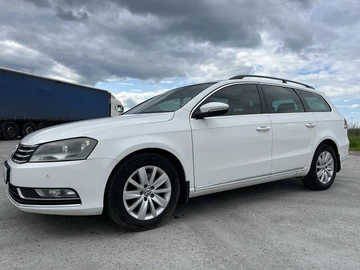 Авто Volkswagen Passat Variant 2012 № 8253438