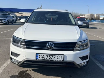 Авто Volkswagen Tiguan 2019 № 8253480