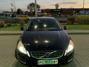 Авто Volvo V60 2011 № 8253547