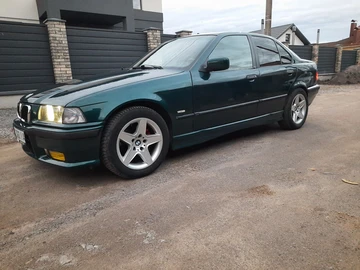 Авто BMW 3 Серия 1996 № 8253688