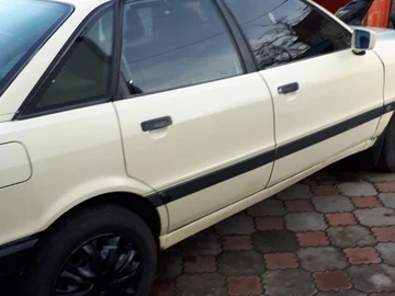 Авто Audi 80 1987 № 8253704