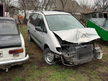 Авто Ford Galaxy 1997 № 8253973