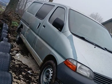 Авто Toyota Hiace 1999 № 8254111