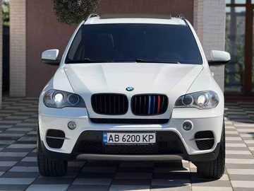 Авто BMW X5 2012 № 8254116