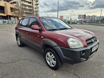 Авто Hyundai Tucson 2006 № 8254203