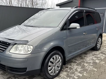 Авто Volkswagen Touran 2004 № 8254217