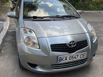 Авто Toyota Yaris 2006 № 8254228