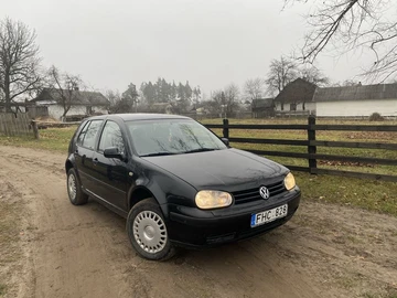 Авто Volkswagen Golf 1998 № 8254274