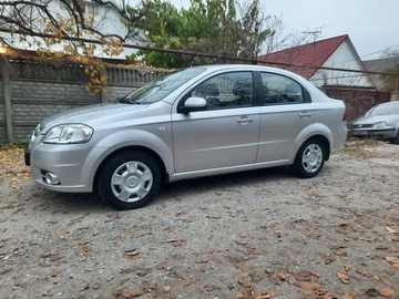 Авто Chevrolet Aveo 2008 № 8254304
