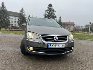 Авто Volkswagen Touran 2007 № 8254309