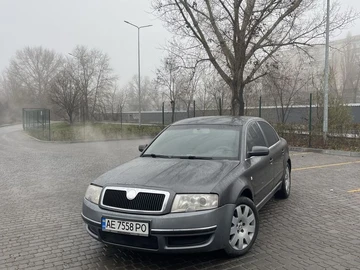 Авто Skoda Superb 2004 № 8254481