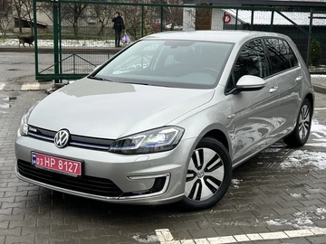 Авто Volkswagen Golf 2017 № 8254500
