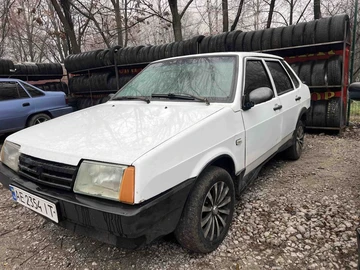 Авто ВАЗ 21099 1999 № 8254852
