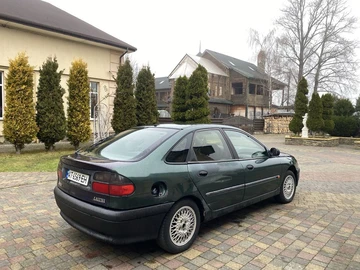 Авто Renault Laguna 1996 № 8255291