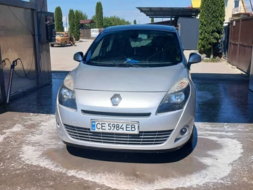 Авто Renault 4 2010 № 8255304