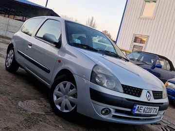 Авто Renault Clio Symbol 2002 № 8255353