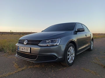 Авто Volkswagen Jetta 2013 № 8255427