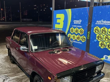 Авто ВАЗ 2107 1995 № 8255429