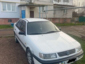 Авто Volkswagen Passat Sedan 1995 № 8255501