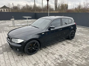 Авто BMW 1 Серия 2005 № 8255522