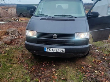 Авто Volkswagen Transporter 2002 № 8255661