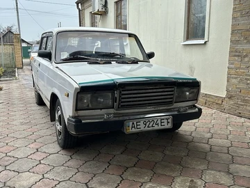 Авто ВАЗ 2107 1995 № 8255662