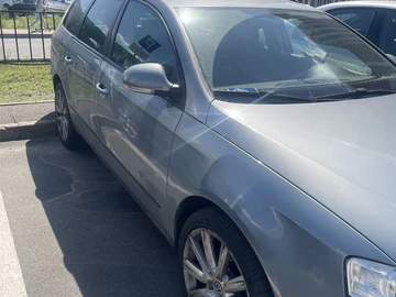 Авто Volkswagen Passat Variant 2009 № 8255668