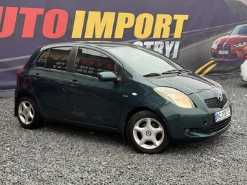 Авто Toyota Yaris 2006 № 8255700