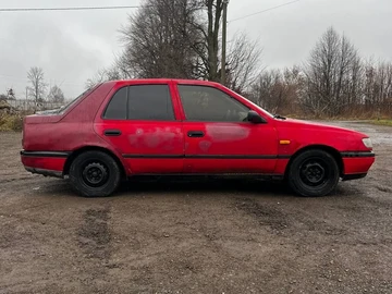 Авто Nissan Sunny 1992 № 8255703