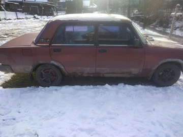 Авто ВАЗ 2107 1997 № 8255716