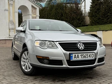 Авто Volkswagen Passat Sedan 2010 № 8255844