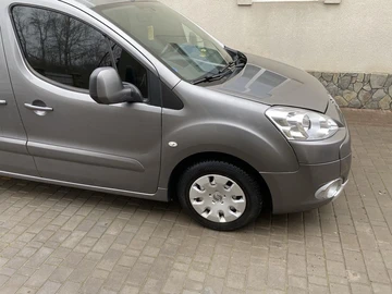 Авто Peugeot Partner 2010 № 8255943