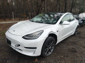 Авто Tesla Model 3 2020 № 8255949