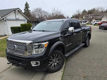 Авто Nissan Titan 2017 № 8256305