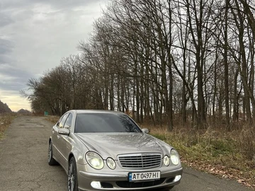 Авто Mercedes 220 2004 № 8256440