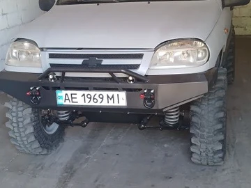 Авто Chevrolet Niva 2004 № 8256471