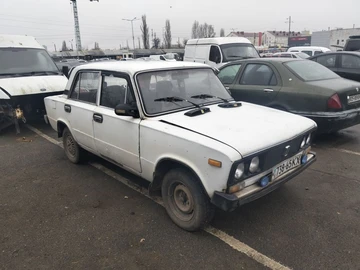 Авто ВАЗ 2103 1992 № 8256533