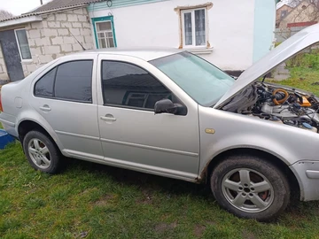 Авто Volkswagen Bora 1999 № 8256592