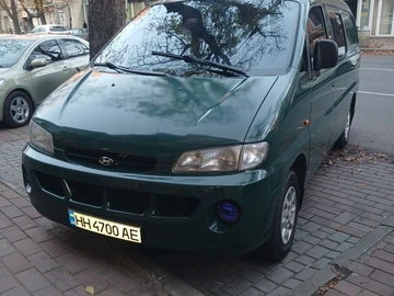 Авто Hyundai H200 1997 № 8256614