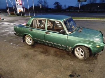 Авто ВАЗ 2107 2007 № 8256645